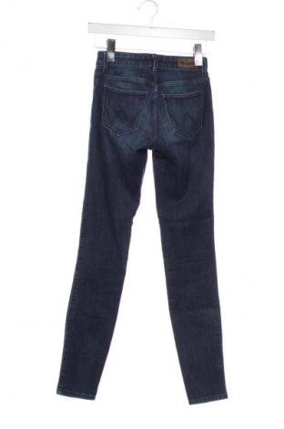 Дамски дънки Wrangler, Размер XS, Цвят Син, Цена 15,33 €