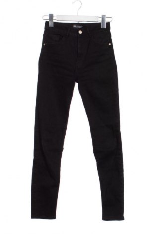 Dámské džíny  Zara, Velikost XXS, Barva Černá, Cena  249,00 Kč
