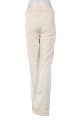 Дамски джинси Unbranded, Размер XL, Цвят Екрю, Цена 3,57 €