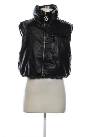 Dámská vesta  Bershka, Velikost L, Barva Černá, Cena  469,00 Kč