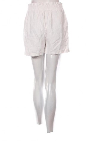 Дамски къс панталон Amisu, Размер M, Цвят Бял, Цена 5,62 €