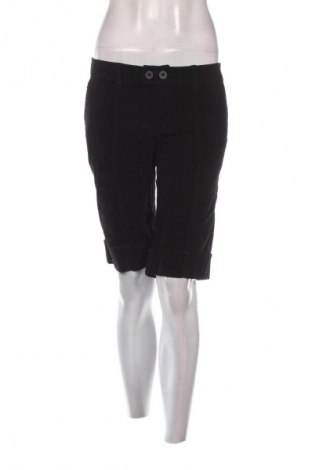 Damen Shorts Bershka, Größe M, Farbe Schwarz, Preis 1,99 €