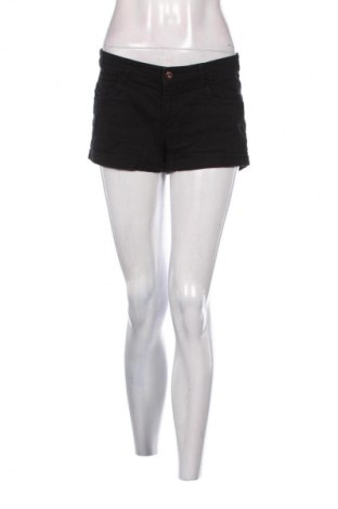 Dámské kraťasy  H&M, Velikost M, Barva Černá, Cena  275,00 Kč