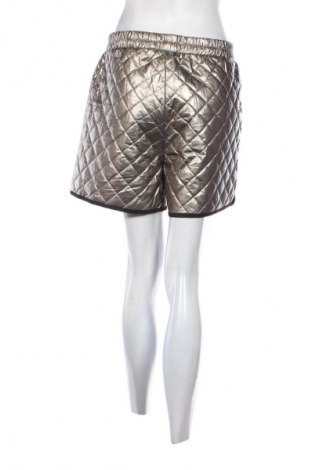 Дамски къс панталон Liberte Essentiel, Размер L, Цвят Бежов, Цена 18,64 €