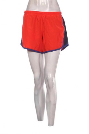 Dámske kraťasy  Nike, Veľkosť L, Farba Červená, Cena  5,95 €