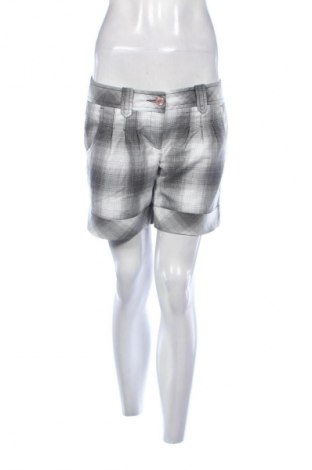 Дамски къс панталон Oxxo, Размер M, Цвят Многоцветен, Цена 4,09 €