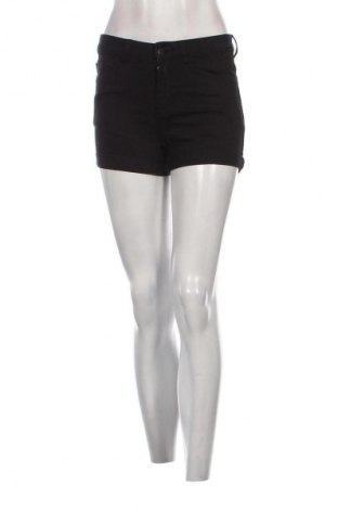 Дамски къс панталон Pieces, Размер S, Цвят Черен, Цена 4,09 €
