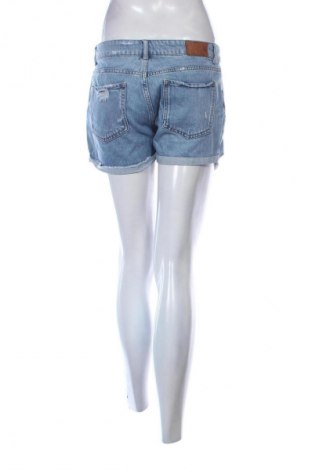 Дамски къс панталон Pull&Bear, Размер L, Цвят Син, Цена 6,13 €