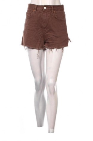 Дамски къс панталон Pull&Bear, Размер S, Цвят Кафяв, Цена 6,13 €