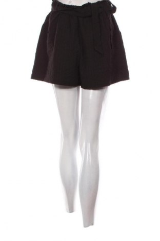 Дамски къс панталон SHEIN, Размер M, Цвят Черен, Цена 9,20 €