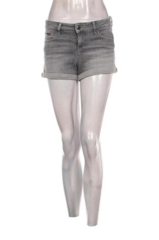 Дамски къс панталон Tommy Jeans, Размер S, Цвят Сив, Цена 17,89 €