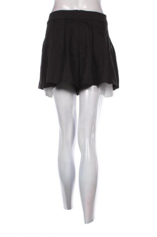 Дамски къс панталон Unbranded, Размер S, Цвят Черен, Цена 9,20 €