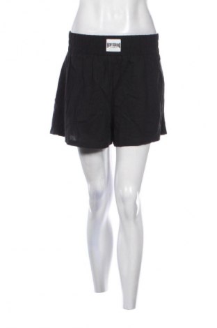 Дамски къс панталон Unbranded, Размер M, Цвят Черен, Цена 9,20 €
