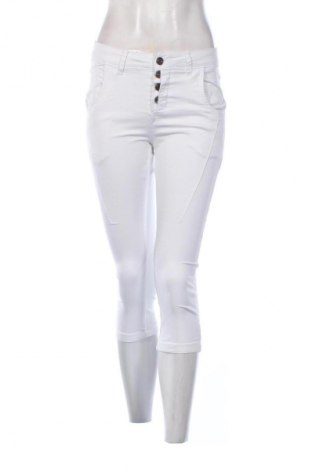 Дамски къс панталон Unbranded, Размер S, Цвят Бял, Цена 9,20 €