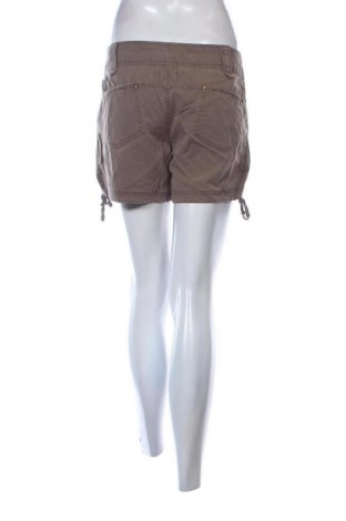 Дамски къс панталон Unbranded, Размер XL, Цвят Кафяв, Цена 9,20 €