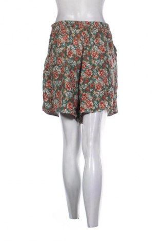 Dámské kraťasy  Unbranded, Velikost M, Barva Vícebarevné, Cena  149,00 Kč