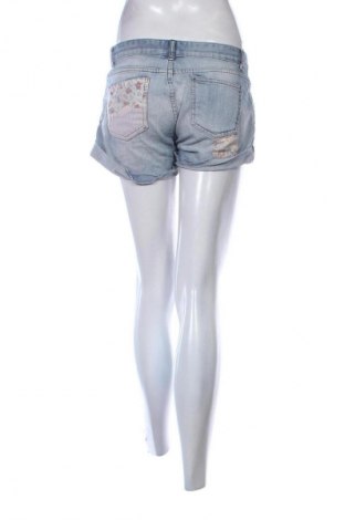 Дамски къс панталон VILA, Размер M, Цвят Син, Цена 5,11 €