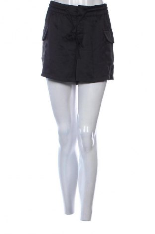 Дамски къс панталон Zara, Размер L, Цвят Черен, Цена 9,20 €