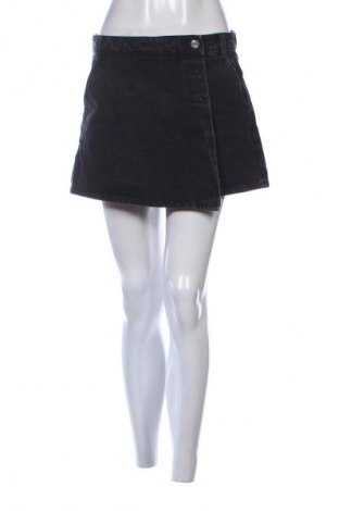 Дамски къс панталон Zara, Размер L, Цвят Черен, Цена 17,26 €