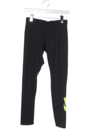 Дамски клин Nike, Размер S, Цвят Зелен, Цена 10,73 €