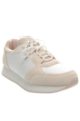 Obuwie damskie Calvin Klein Jeans, Rozmiar 41, Kolor Biały, Cena 396,99 zł