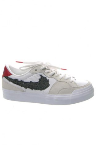 Γυναικεία παπούτσια Nike, Μέγεθος 38, Χρώμα Πολύχρωμο, Τιμή 61,99 €