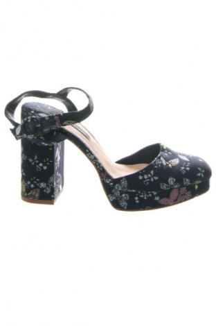 Dámske topánky  Stradivarius, Veľkosť 38, Farba Viacfarebná, Cena  18,95 €