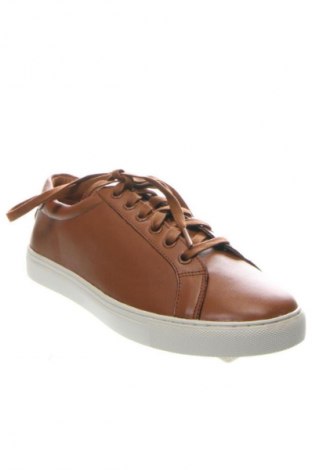 Дамски обувки Wittchen, Размер 39, Цвят Бежов, Цена 52,66 €