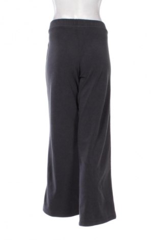 Дамски панталон Adidas, Размер XL, Цвят Сив, Цена 12,78 €