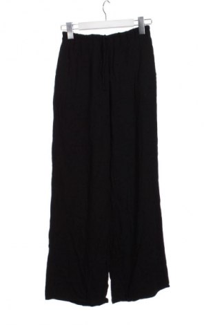 Dámské kalhoty  Bershka, Velikost XXS, Barva Černá, Cena  109,00 Kč