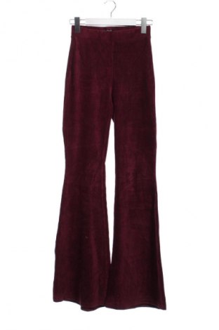 Dámské kalhoty  Bershka, Velikost XXS, Barva Červená, Cena  109,00 Kč