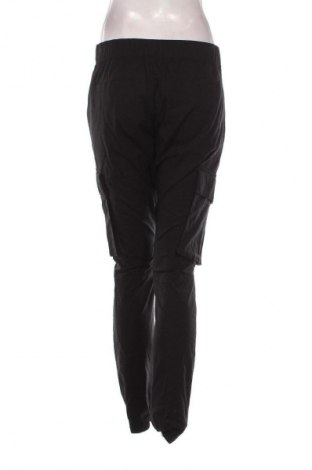 Дамски панталон Calvin Klein Jeans, Размер L, Цвят Черен, Цена 104,81 €