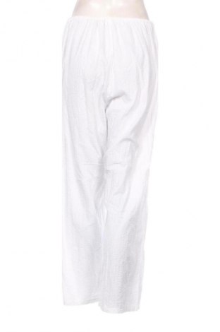 Pantaloni de femei F&F, Mărime M, Culoare Alb, Preț 37,99 Lei