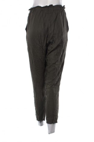 Дамски панталон H&M, Размер S, Цвят Зелен, Цена 11,24 €