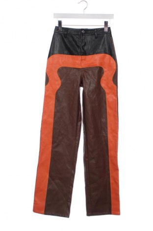 Дамски панталон NA-KD, Размер XXS, Цвят Многоцветен, Цена 14,80 €