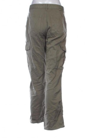 Damskie spodnie Pull&Bear, Rozmiar M, Kolor Zielony, Cena 94,33 zł