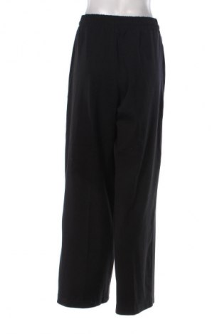 Дамски панталон Sinsay, Размер M, Цвят Черен, Цена 15,33 €