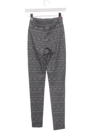 Damskie spodnie Stradivarius, Rozmiar XS, Kolor Kolorowy, Cena 8,99 zł