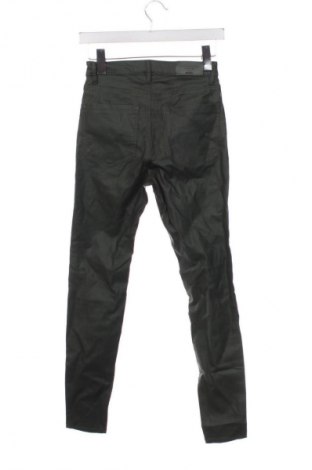 Дамски панталон Stradivarius, Размер S, Цвят Зелен, Цена 2,55 €