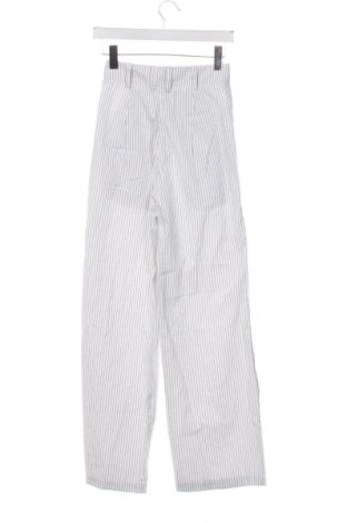 Дамски панталон Unbranded, Размер XXS, Цвят Бял, Цена 10,22 €