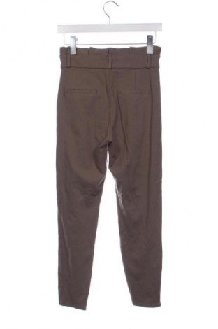 Дамски панталон Vero Moda, Размер XS, Цвят Бежов, Цена 6,64 €