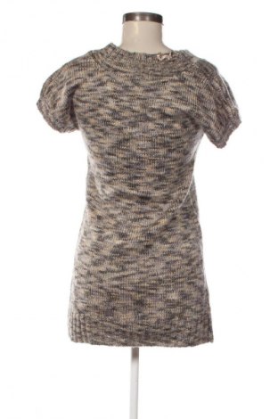 Damenpullover Avocado, Größe M, Farbe Mehrfarbig, Preis 3,99 €