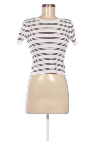 Dámský svetr Bershka, Velikost M, Barva Vícebarevné, Cena  69,00 Kč