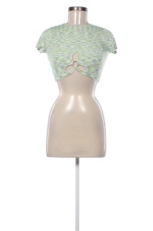 Дамски пуловер Bershka, Размер M, Цвят Многоцветен, Цена 11,24 €