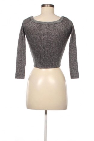 Dámský svetr Miss Valley, Velikost S, Barva Stříbrná, Cena  99,00 Kč