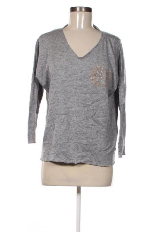 Dámský svetr Unbranded, Velikost M, Barva Šedá, Cena  189,00 Kč