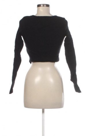 Damski sweter Valley Girl, Rozmiar S, Kolor Czarny, Cena 7,99 zł