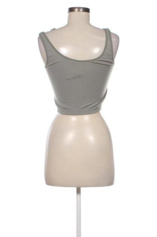 Дамски спортен топ Stradivarius, Размер S, Цвят Зелен, Цена 4,60 €