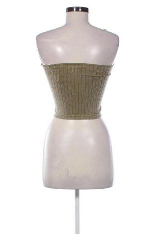 Дамски топ Bershka, Размер XS, Цвят Зелен, Цена 8,18 €