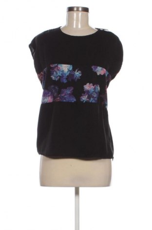 Дамски топ Reserved, Размер XS, Цвят Черен, Цена 7,15 €